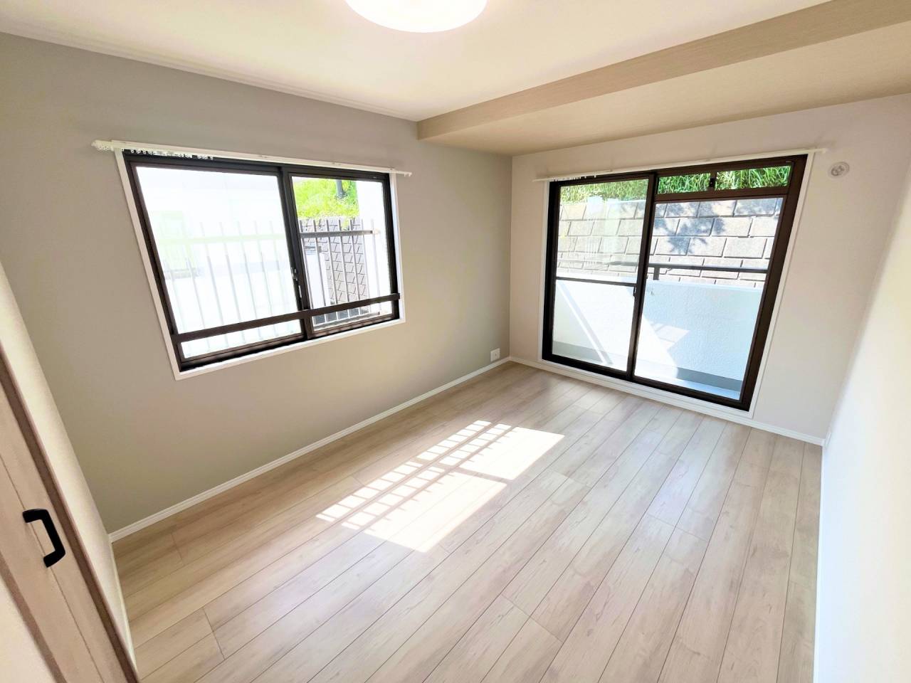 グリーンテラス本郷台15-5号室