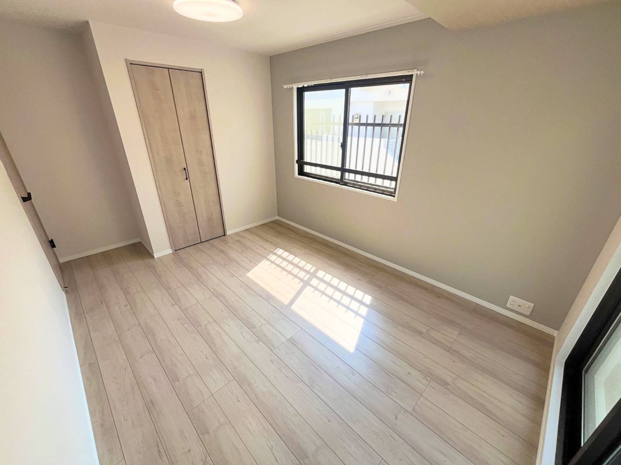 グリーンテラス本郷台15-5号室