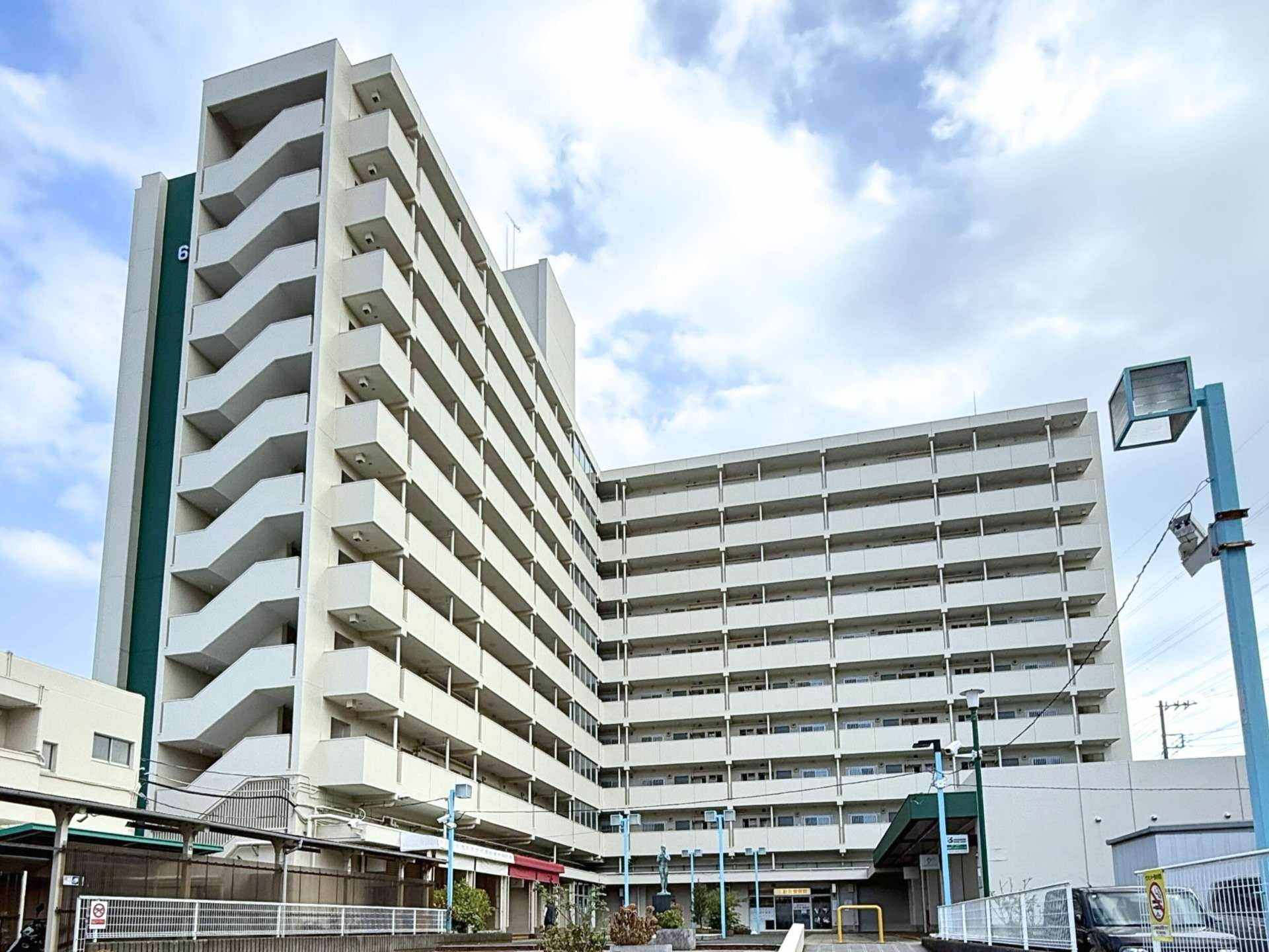 野庭団地665-1号棟126号室